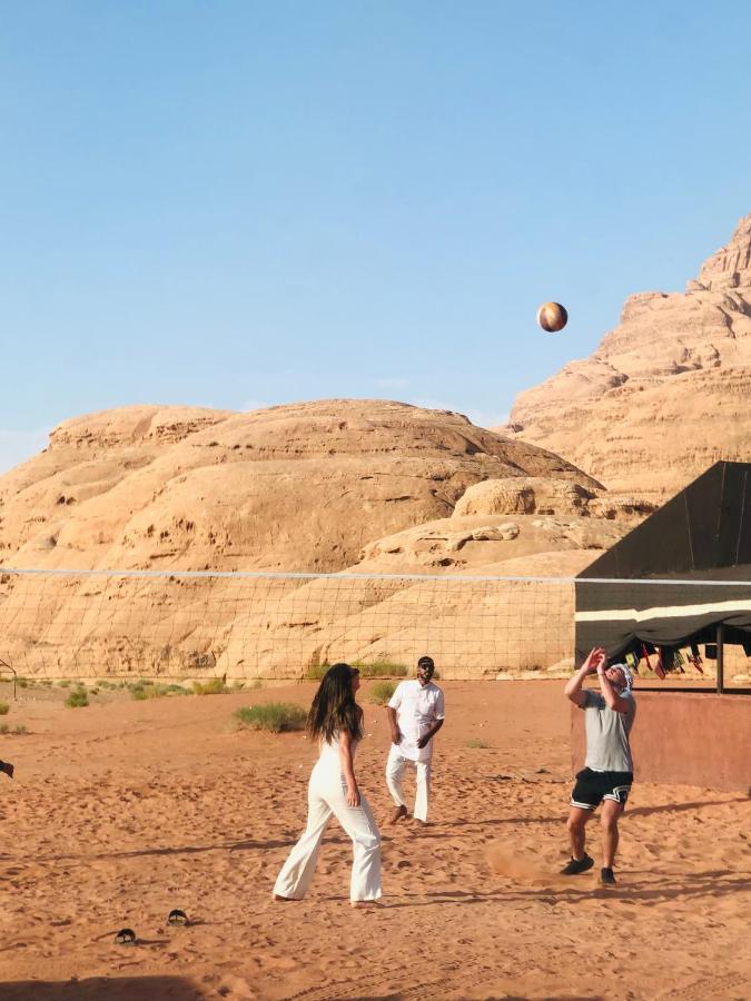 Flowers Rum Camp Wadi Rum Eksteriør billede